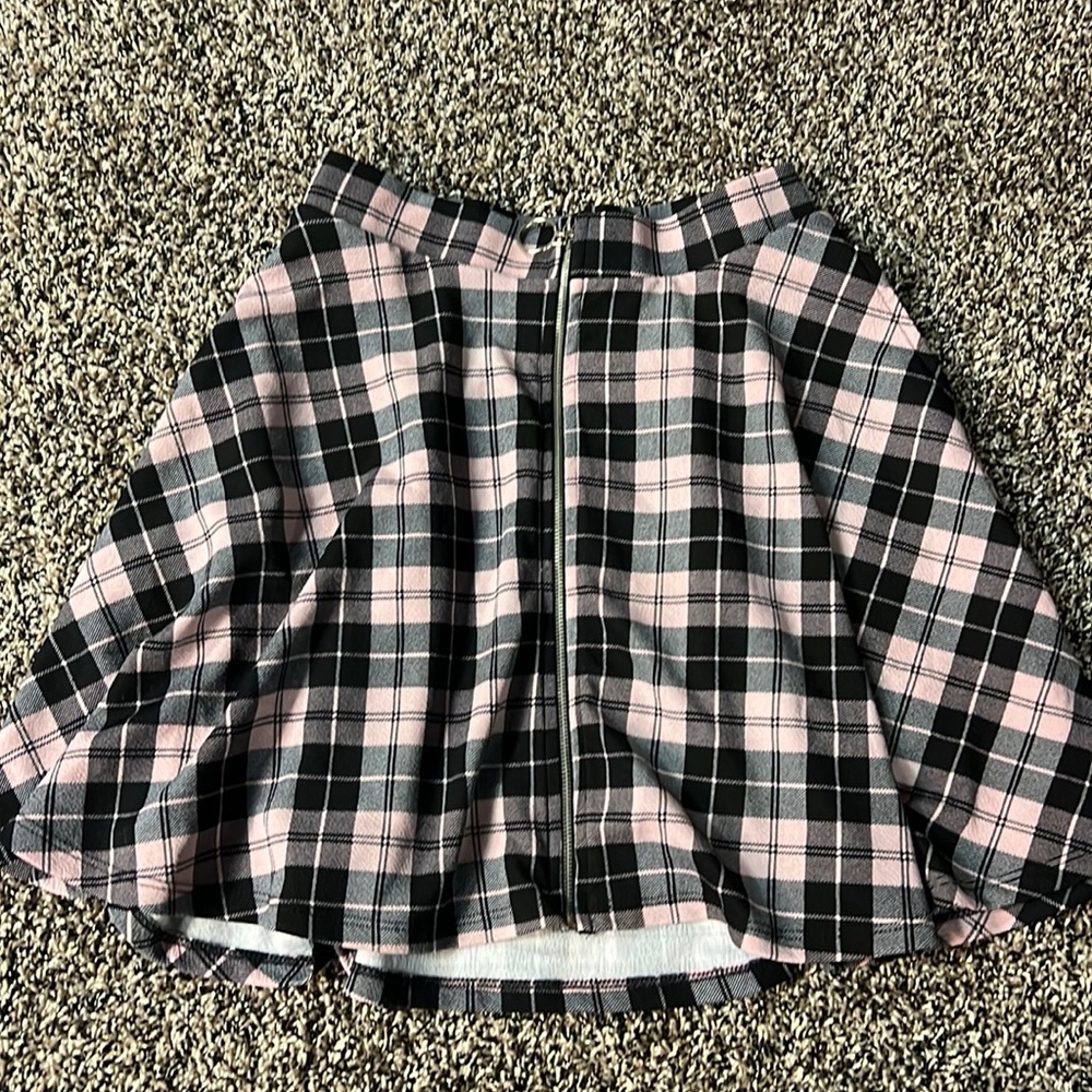 Pink & black plaid skirt